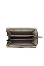 Bueno Women's Leather Wallet