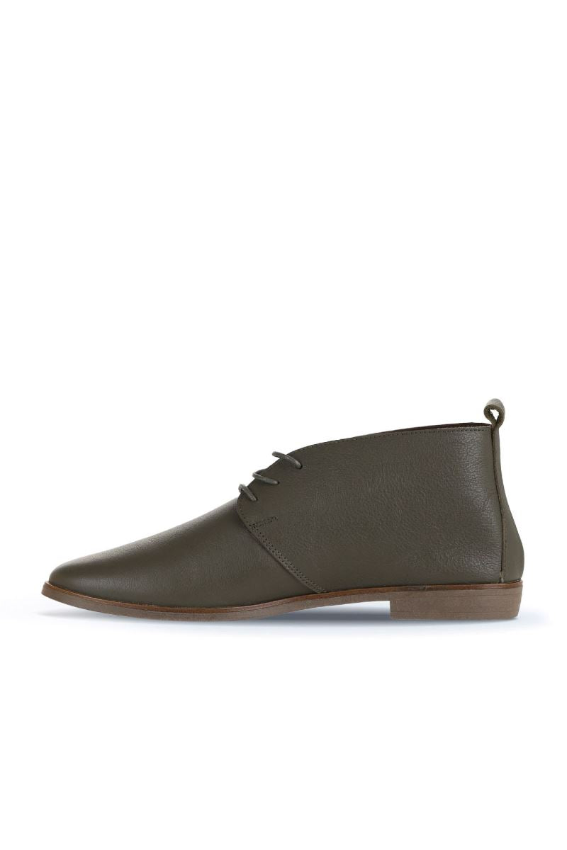 Minimal Derby Boots