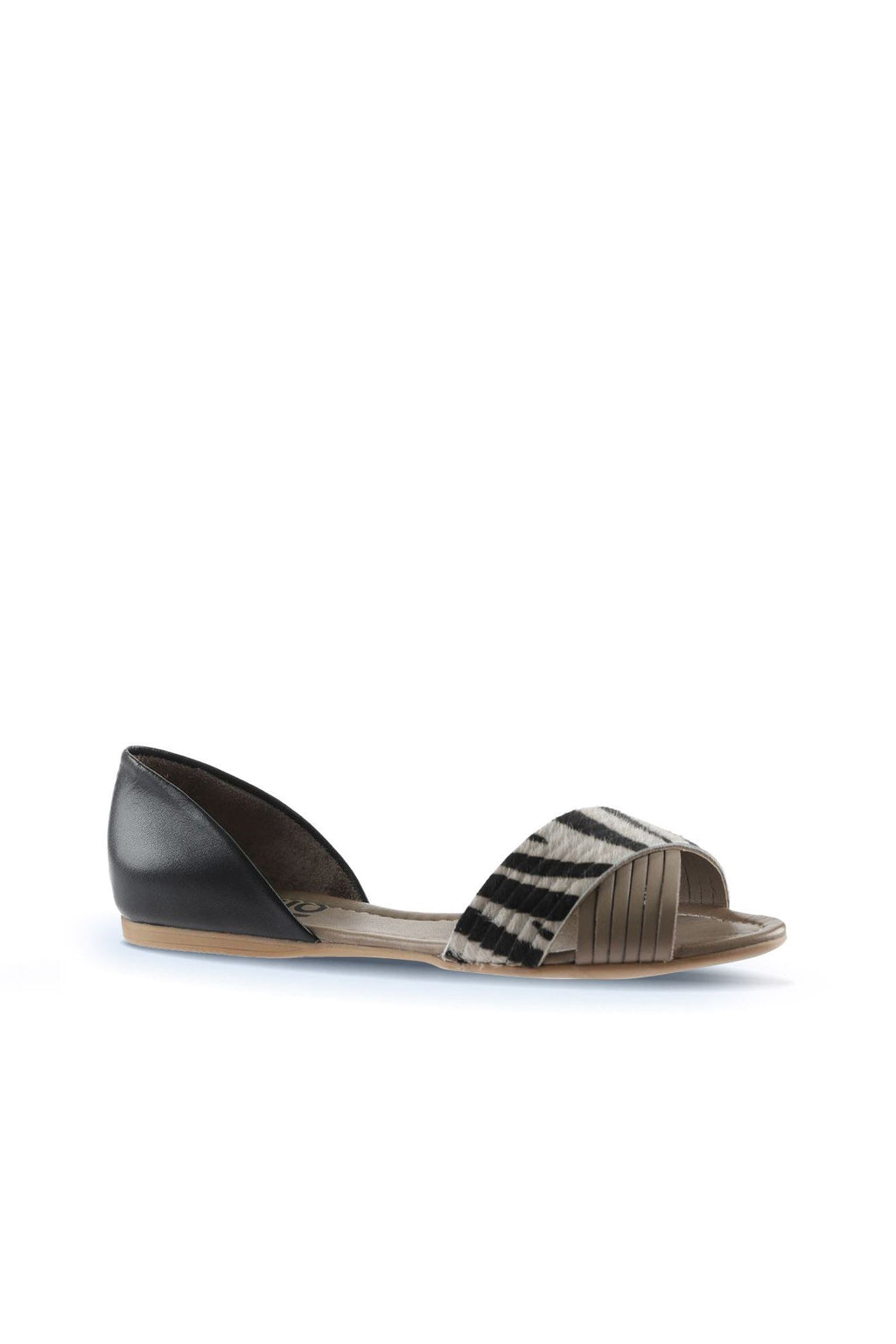 Bueno 's Animal Print Flat Sandals in beige