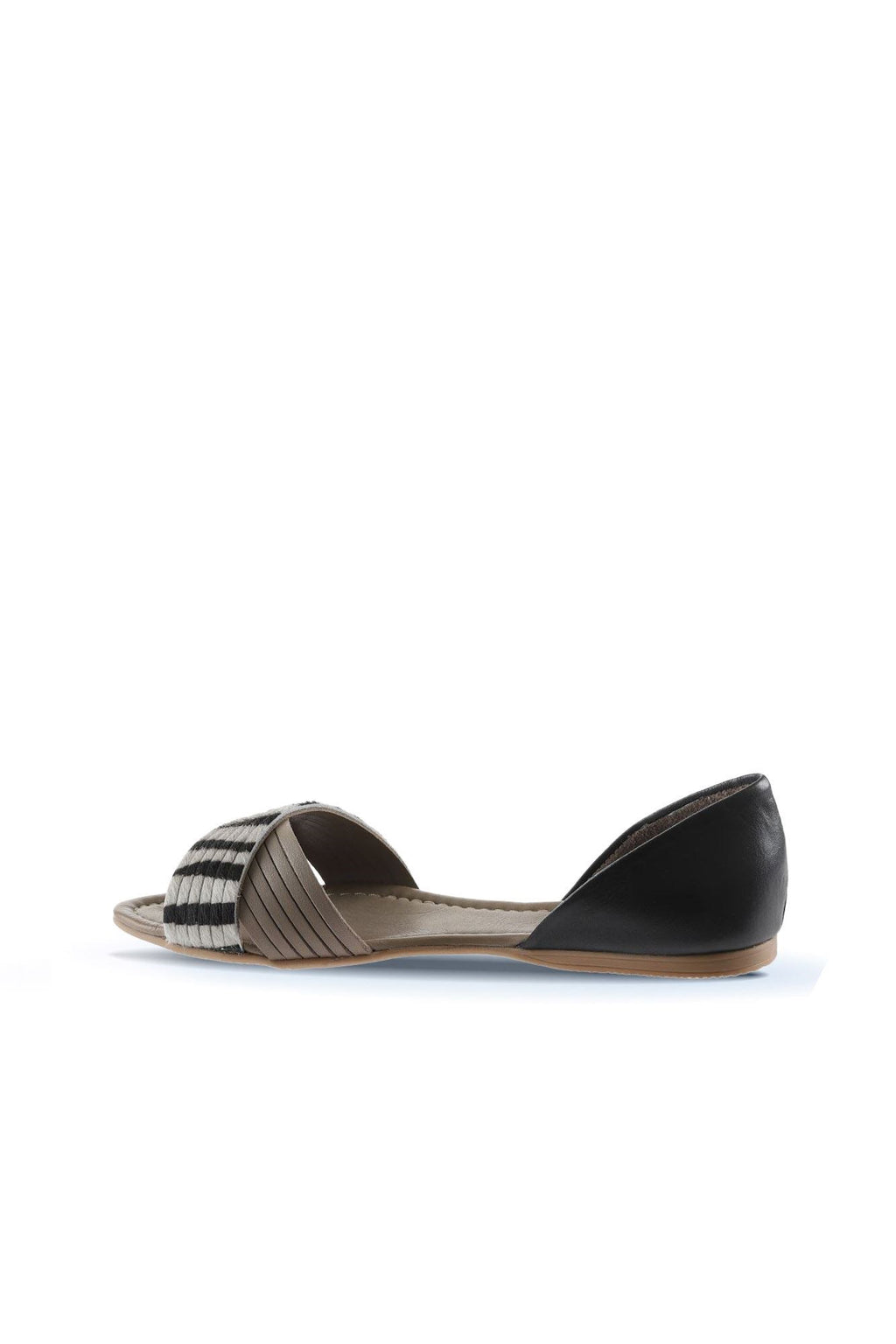 Bueno 's Animal Print Flat Sandals in beige