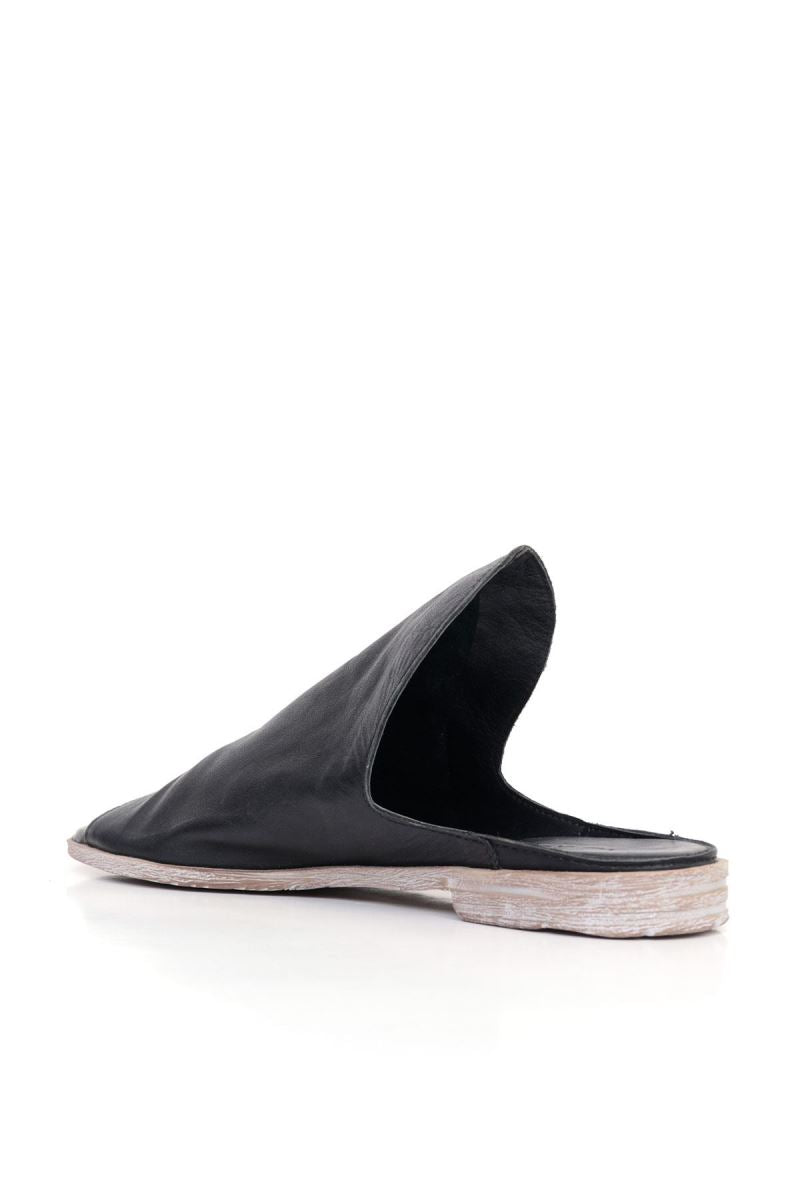 Bueno Women's Leather Flat Slipper