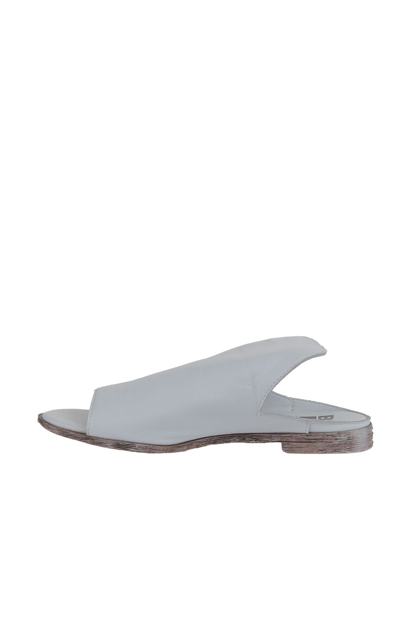 Bueno 's Narrow Lift Slide in white