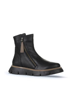 Bueno 's Chunky Zip Boots in black khaki leather