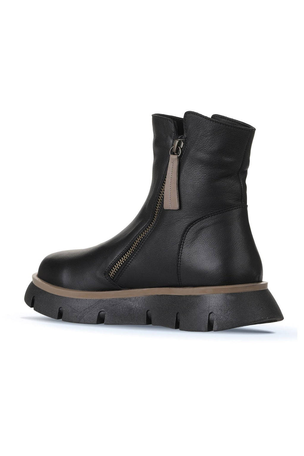 Bueno 's Chunky Zip Boots in black khaki leather