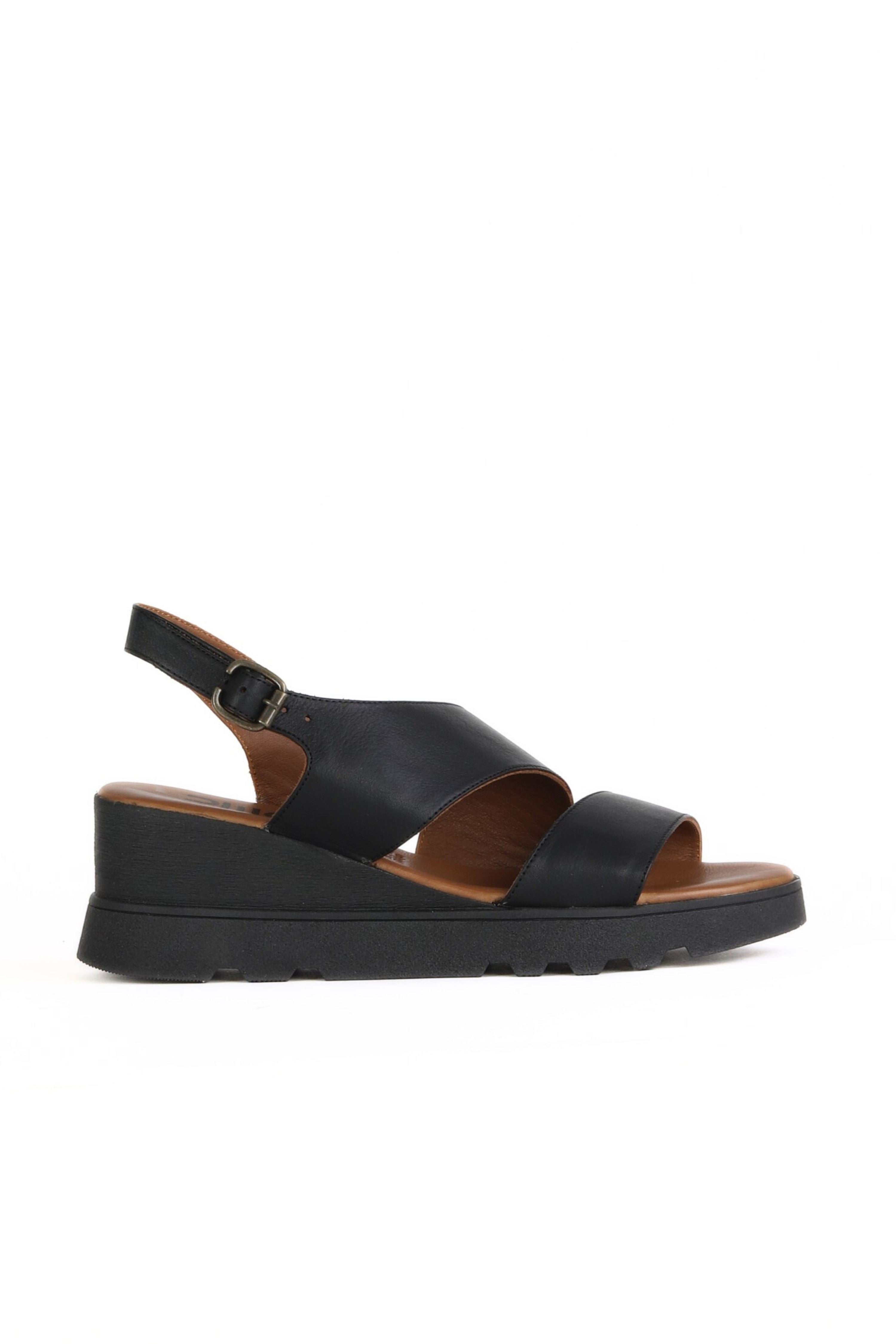 Bueno women's  in black leather