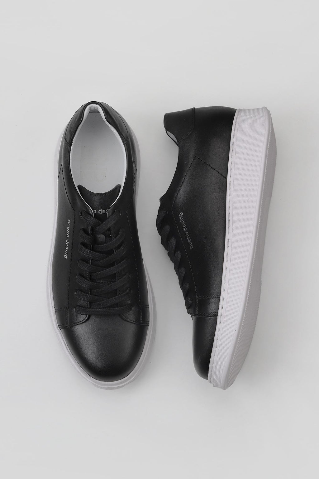 Bueno Men's Leather Sneaker