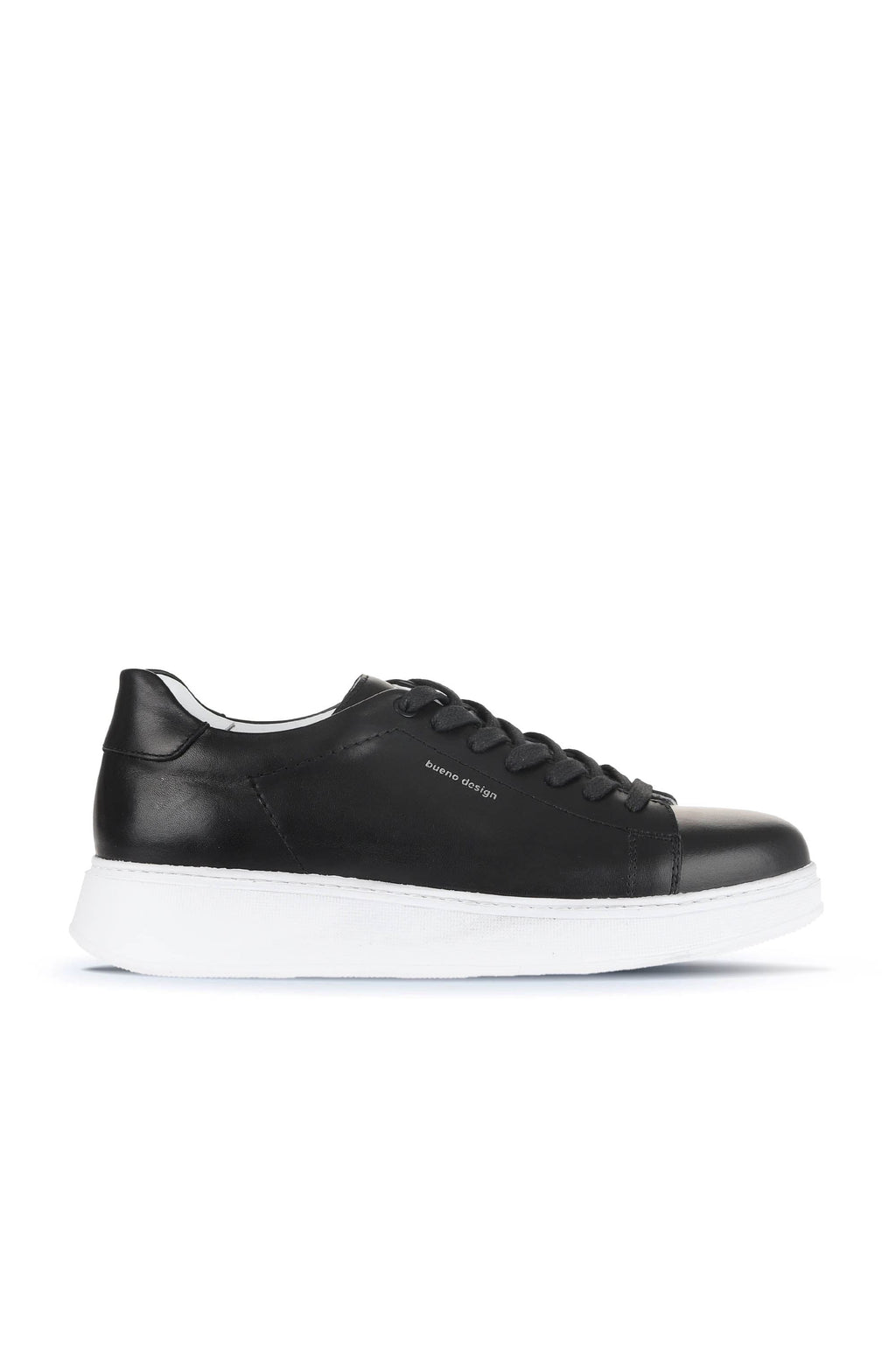 Bueno 's Daily Comfort Sneaker in black leather