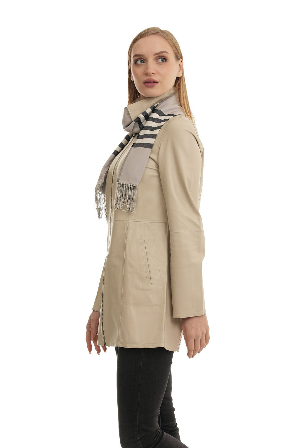 Bueno 's Long Leather Coat in mink leather