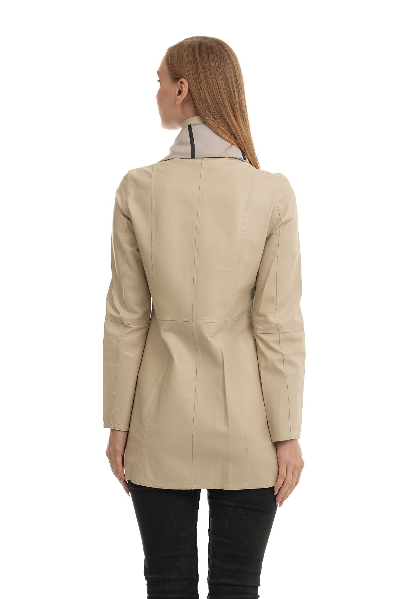 Bueno 's Long Leather Coat in beige leather