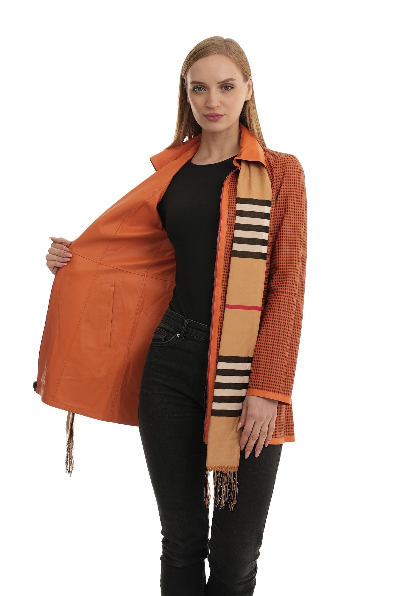 Bueno 's Long Leather Coat in yellow leather