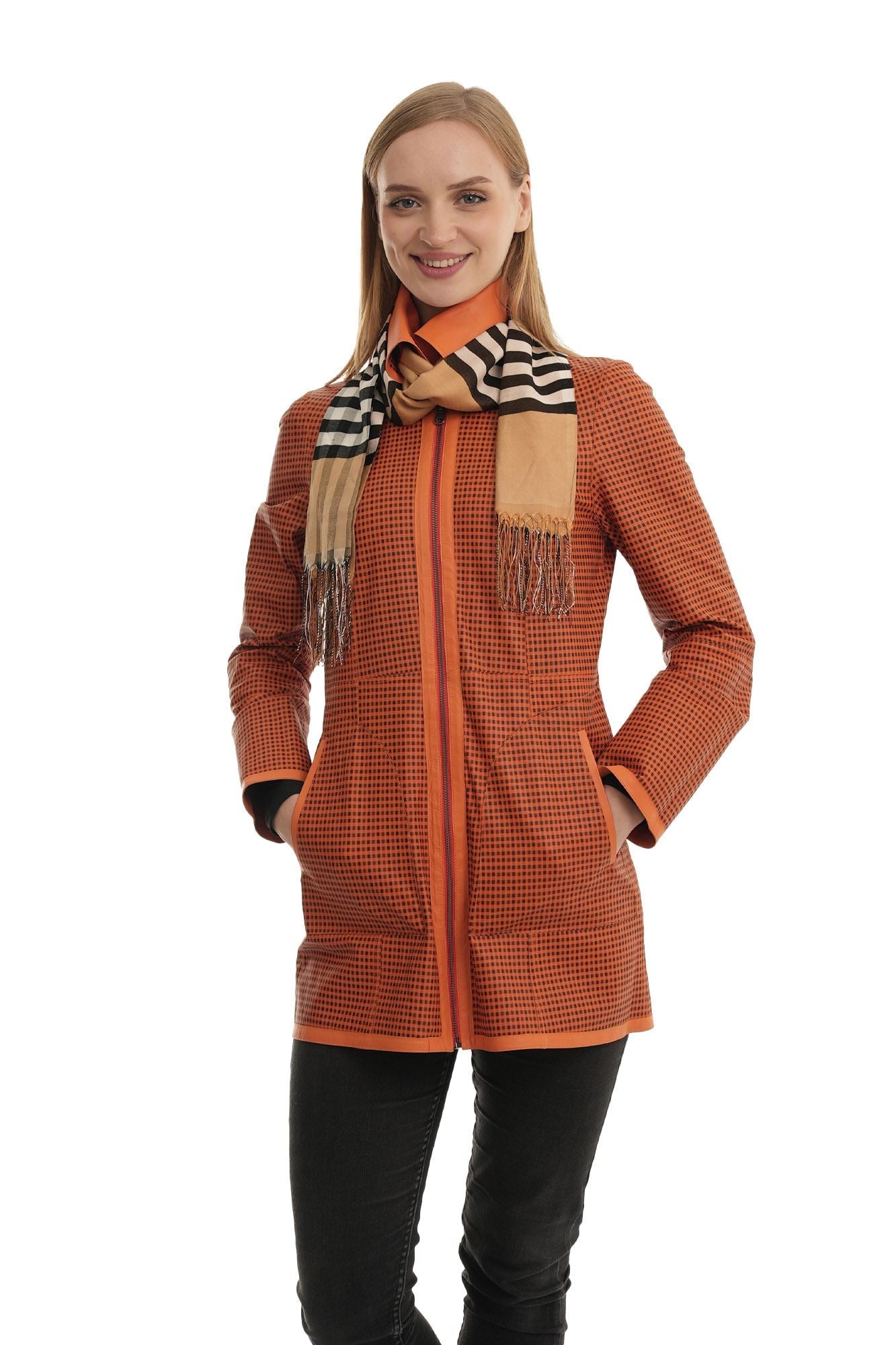 Bueno 's Long Leather Coat in beige leather