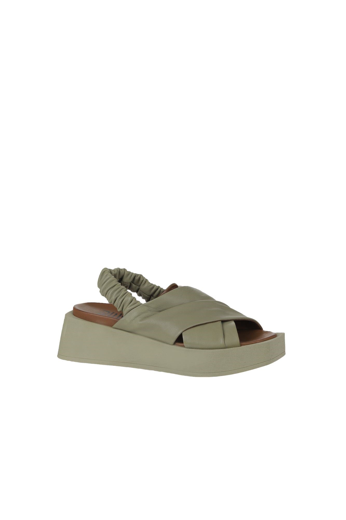 Bueno Women's Leather Flat Sandal