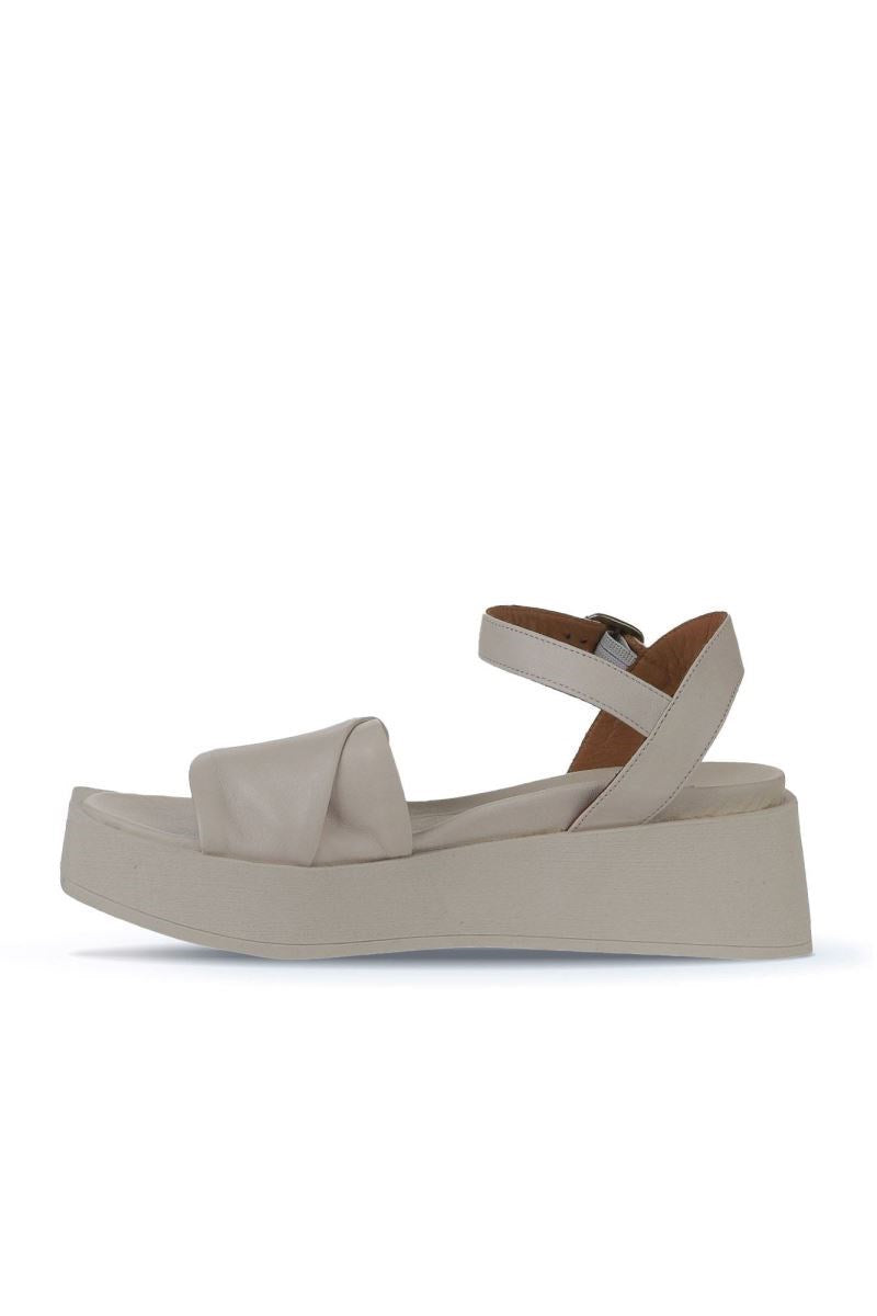 Bueno Women's Leather Wedge Sandal