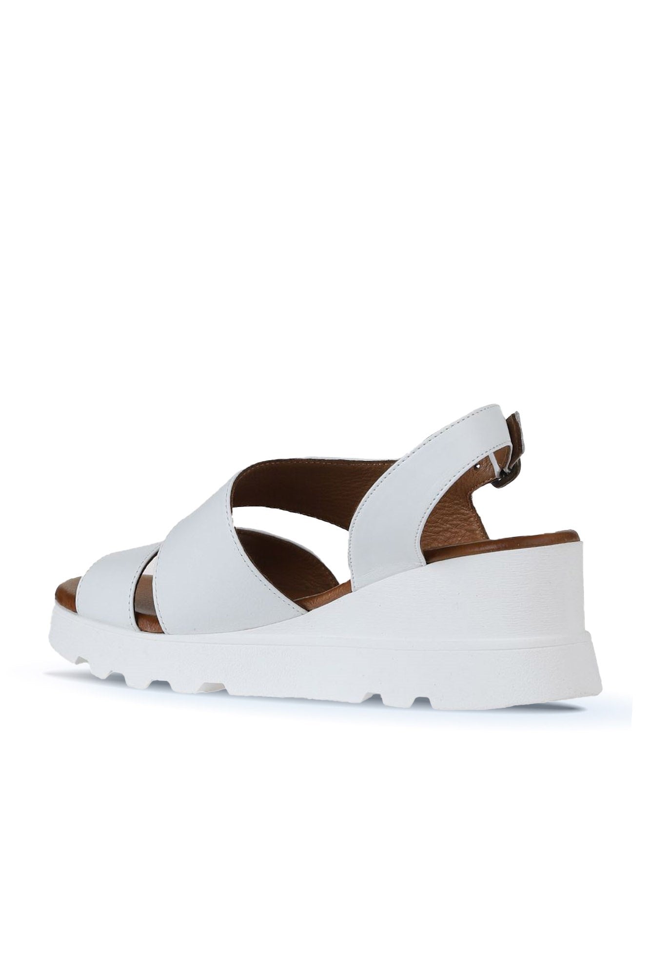 Bueno 's  in tan leather