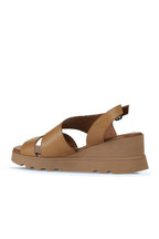 Bueno 's  in black leather