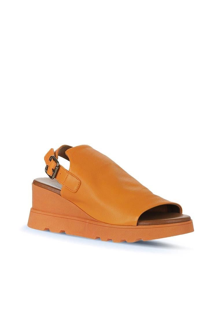 Bueno Women's Leather Wedge Sandal