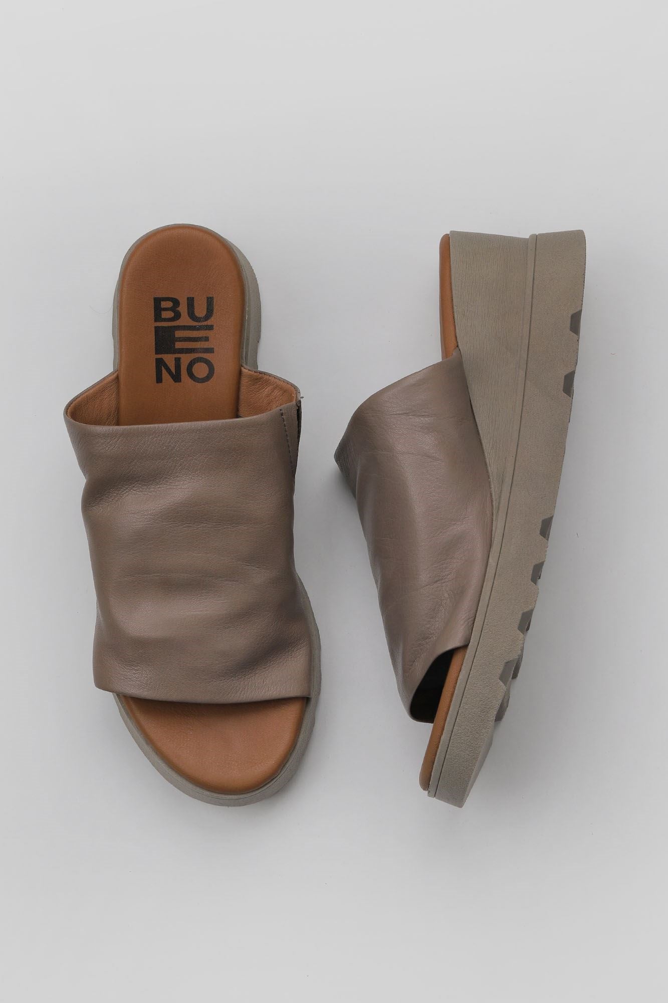 Bueno 's  in white leather