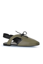 Bueno 's  in khaki black leather
