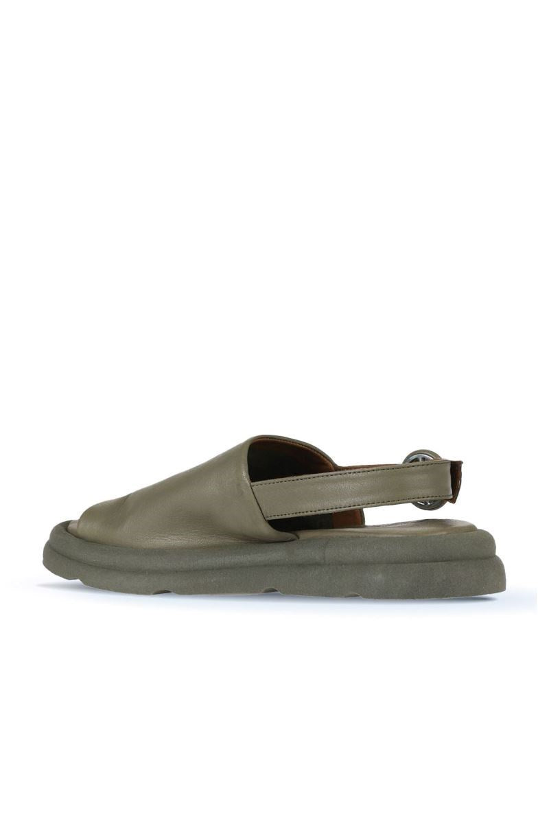 Bueno 's  in ecru leather
