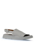 Bueno 's  in ecru leather