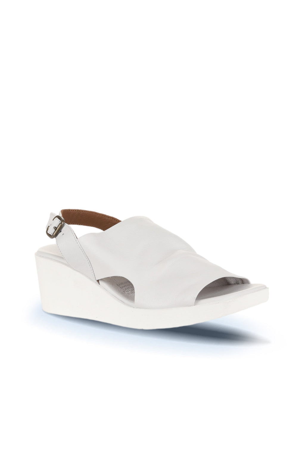 Bueno 's  in off white leather