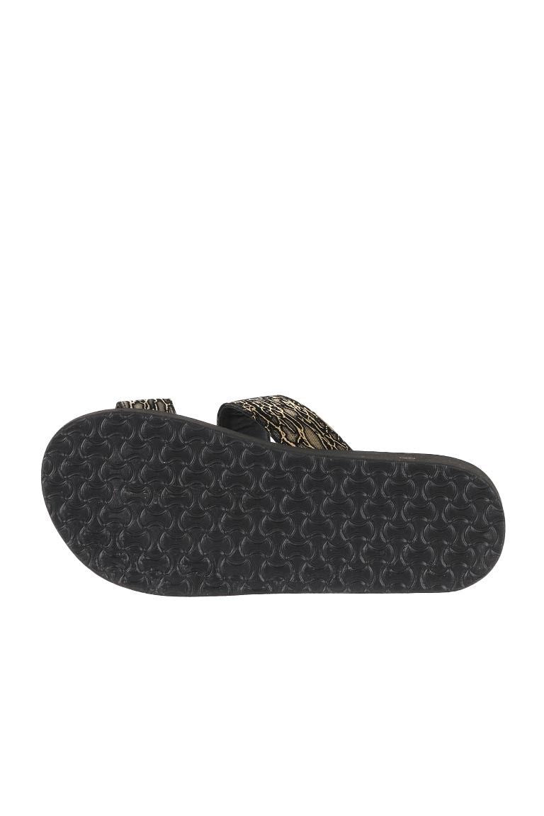 Bueno 's Patterned Wedge Slide in black gold