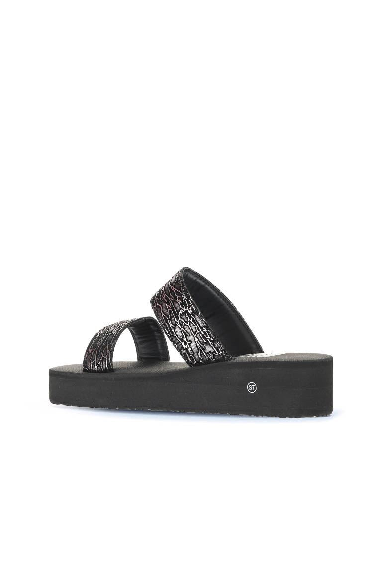 Bueno 's Patterned Wedge Slide in black platinum