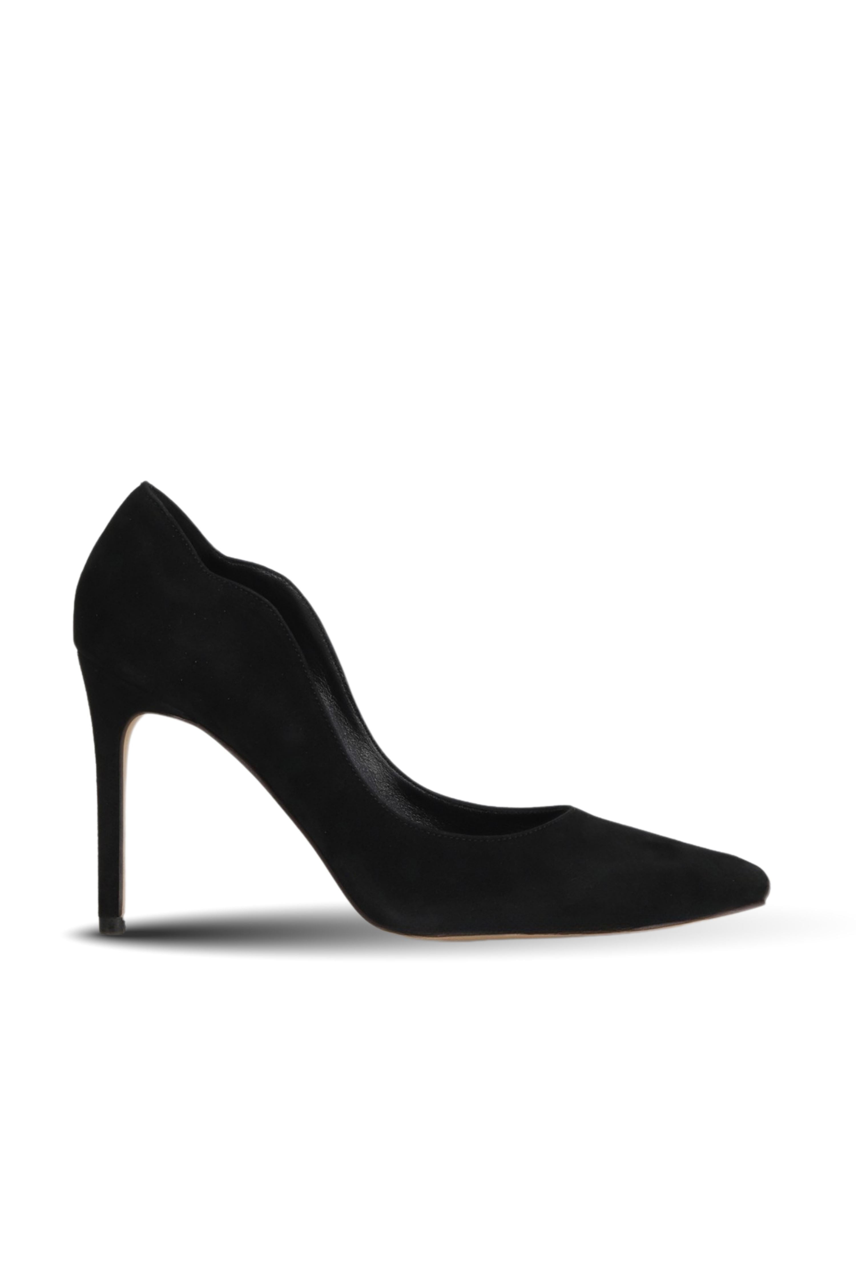 Bueno 's Pointed Stiletto Heel in black suede