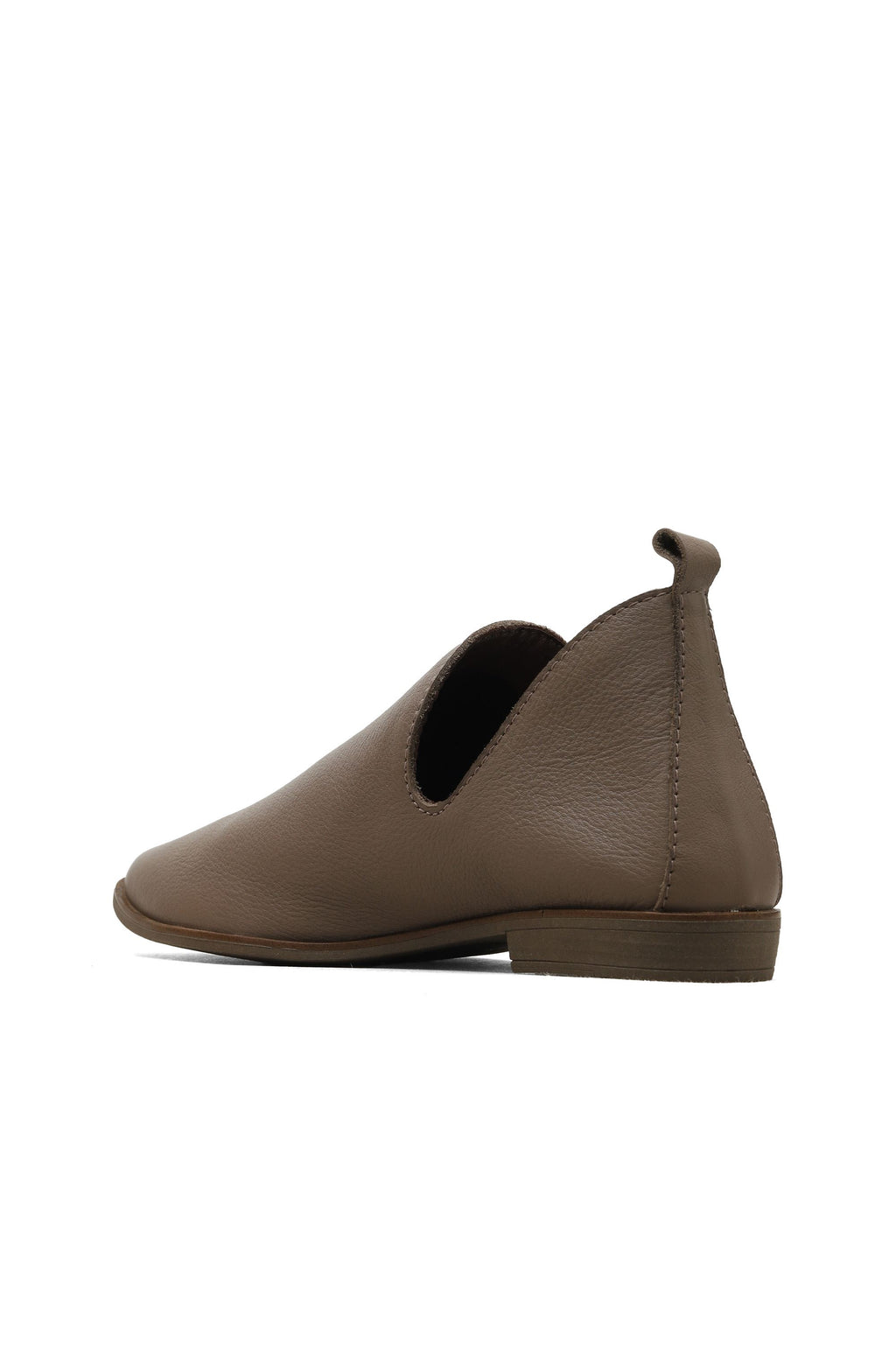 Bueno Women's Leather Low-Heel Shoe