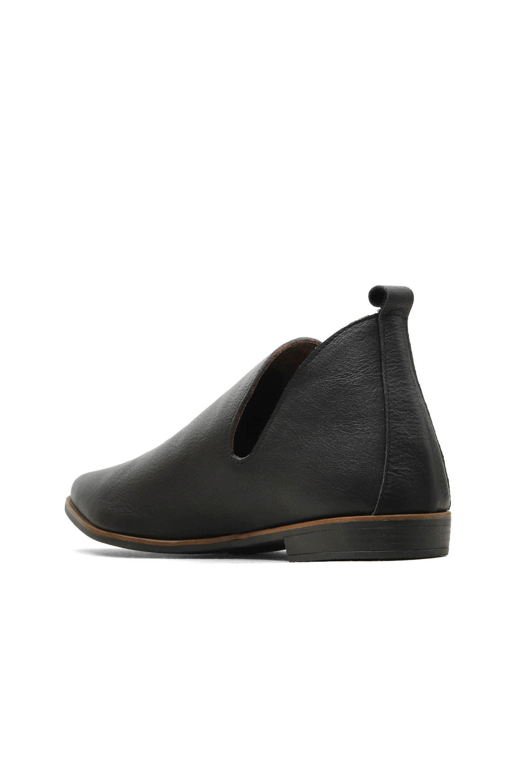 Bueno Women's Leather Low-Heel Shoe