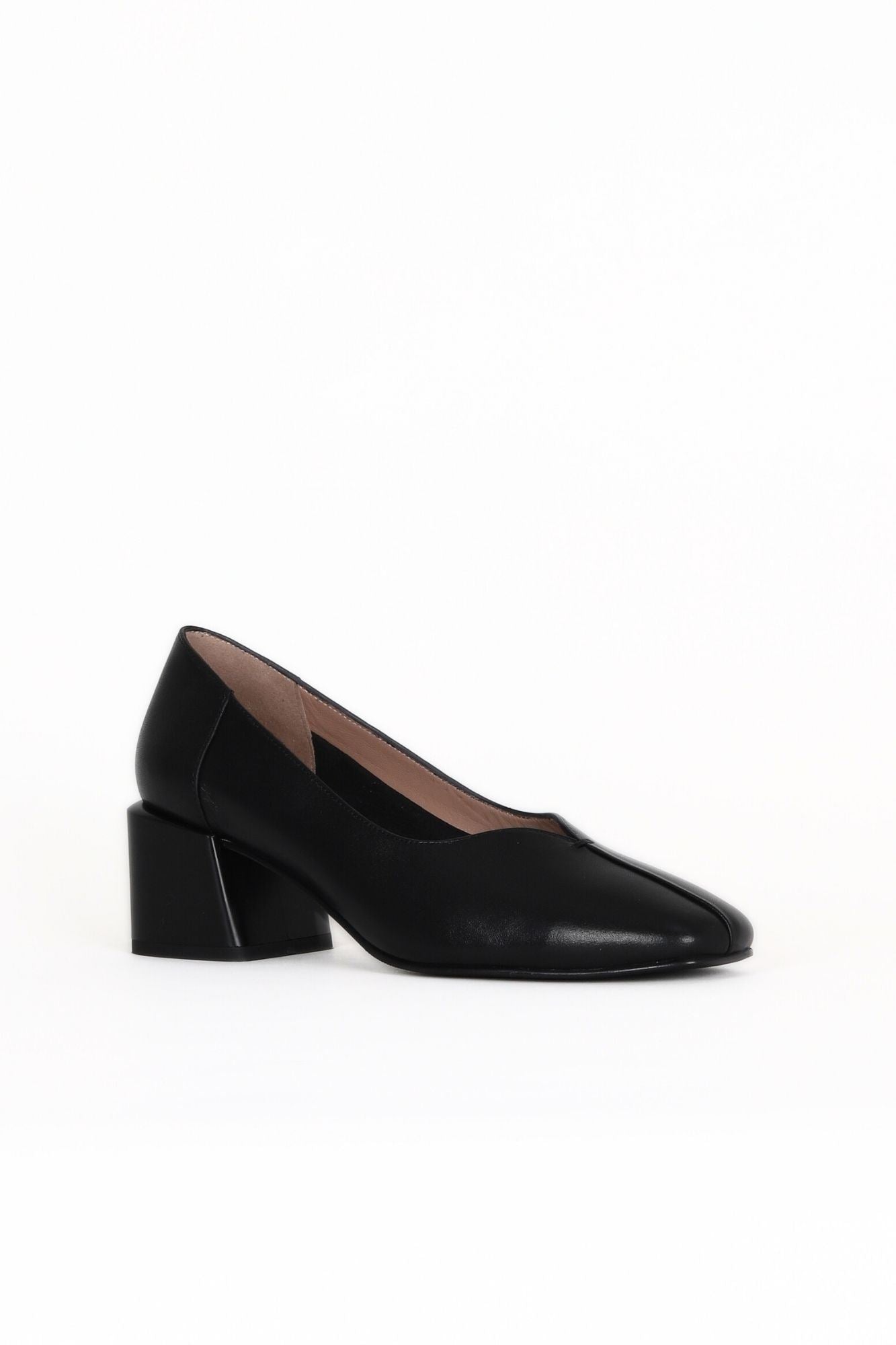 Bueno Women's Leather Heeled Shoe