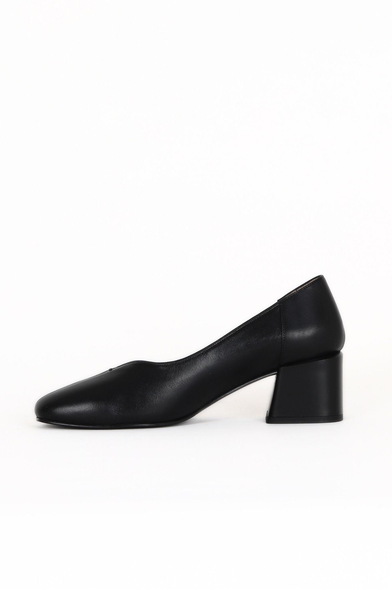 Bueno Women's Leather Heeled Shoe