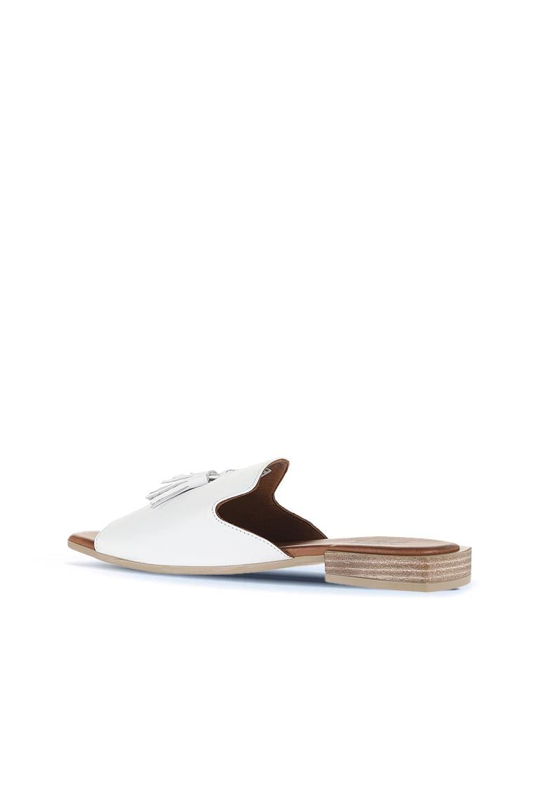 Bueno Women's Leather Flat Sandal