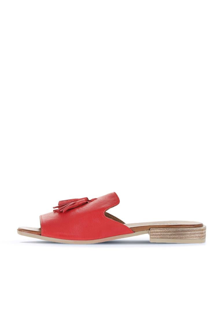 Bueno Women's Leather Flat Sandal