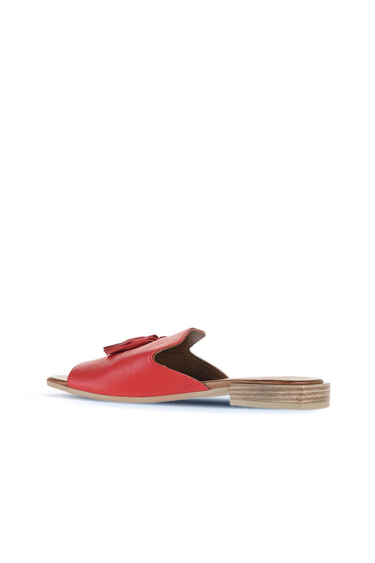 Bueno Women's Leather Flat Sandal