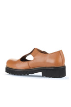 Bueno Women's Leather Classic Shoe