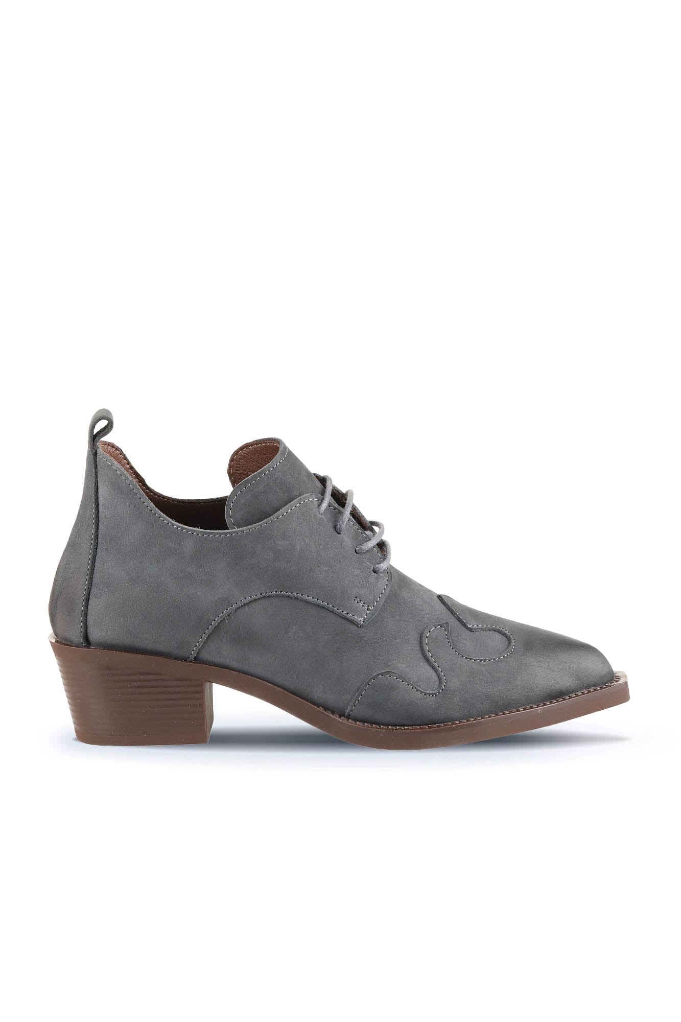 Bueno Women's Leather Heeled Boot