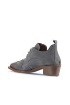 Bueno Women's Leather Heeled Boot