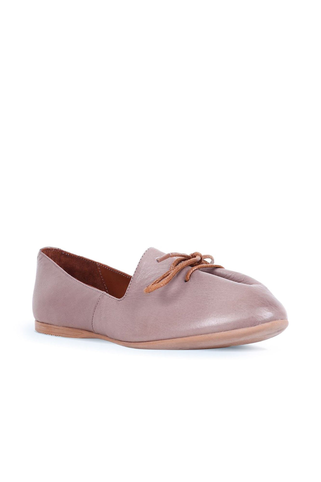 Bueno Women's Leather Ballerina