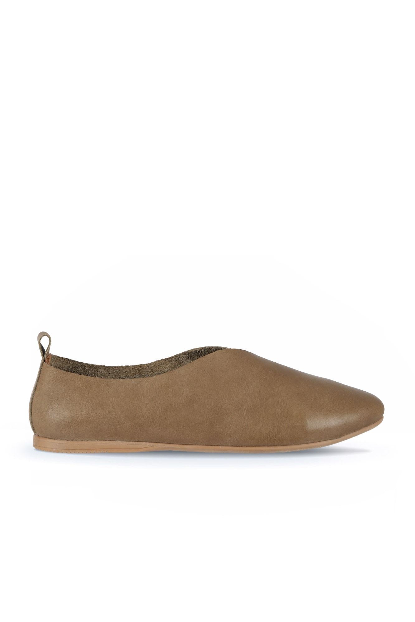 Bueno Women's Leather Ballerina