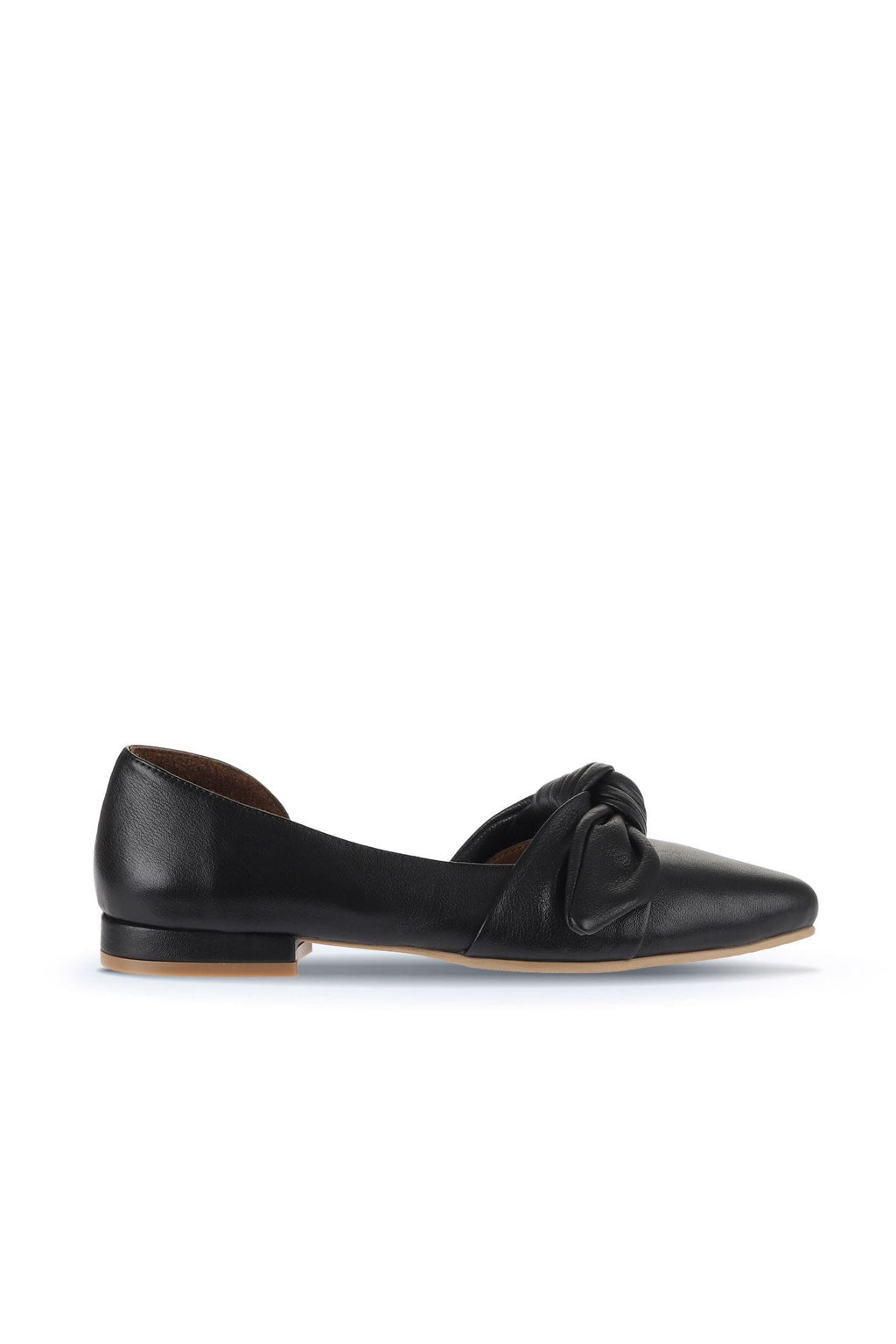Bueno Women's Leather Ballerina