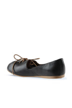 Bueno Women's Leather Ballerina