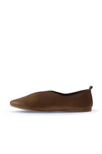 Bueno Women's Leather Ballerina