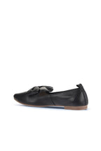 Bueno Women's Leather Ballerina