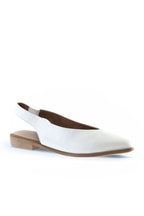 Bueno Women's Leather Ballerina