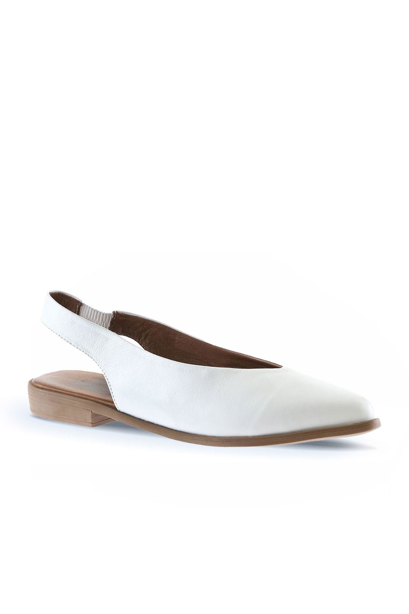 Bueno Women's Leather Ballerina