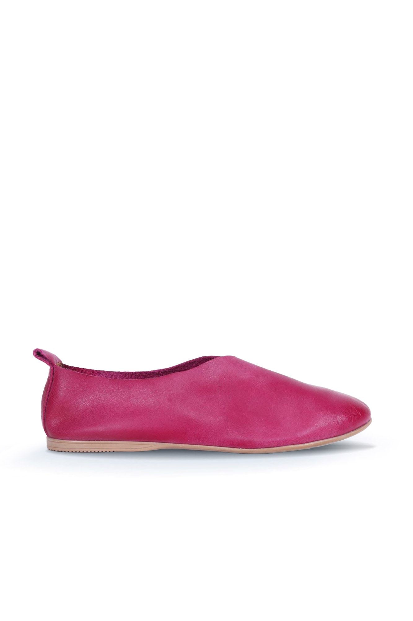 Bueno Women's Leather Ballerina