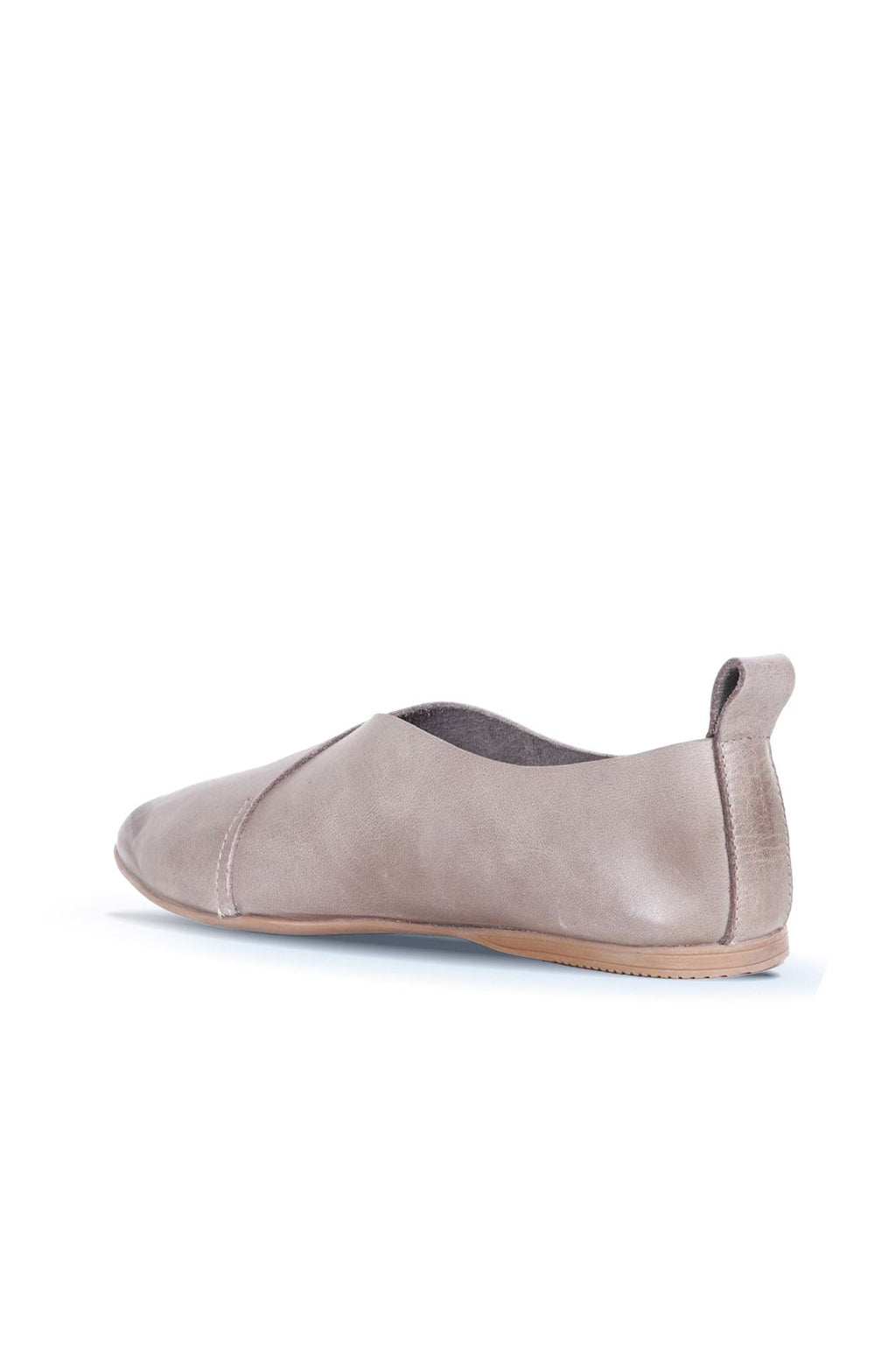 Bueno Women's Leather Ballerina