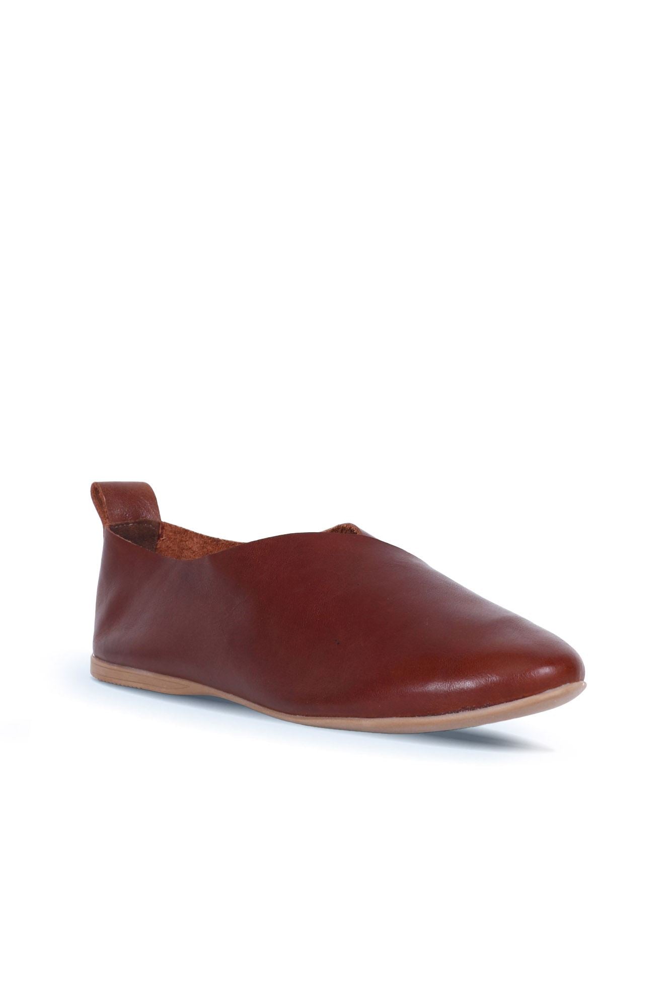 Bueno Women's Leather Ballerina