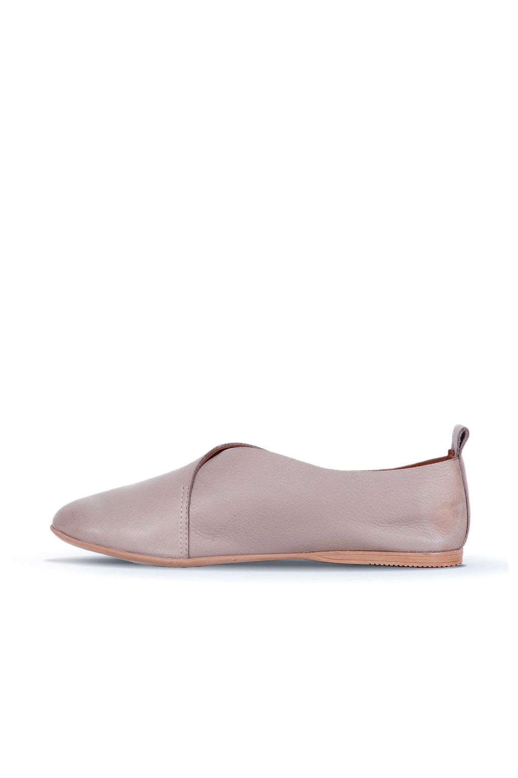 Bueno Women's Leather Ballerina